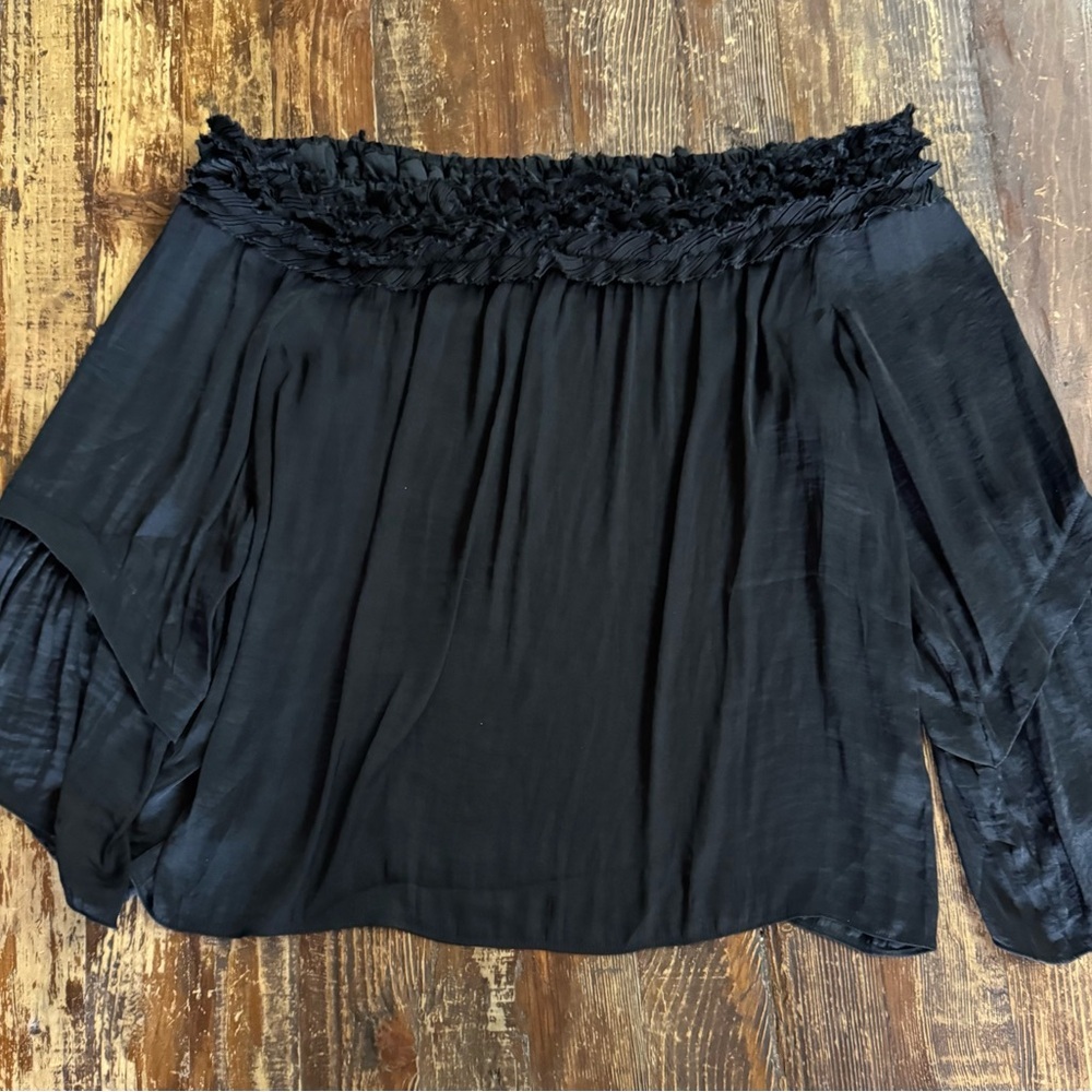 Vince Camuto Black Off the Shoulder Ruffled Top